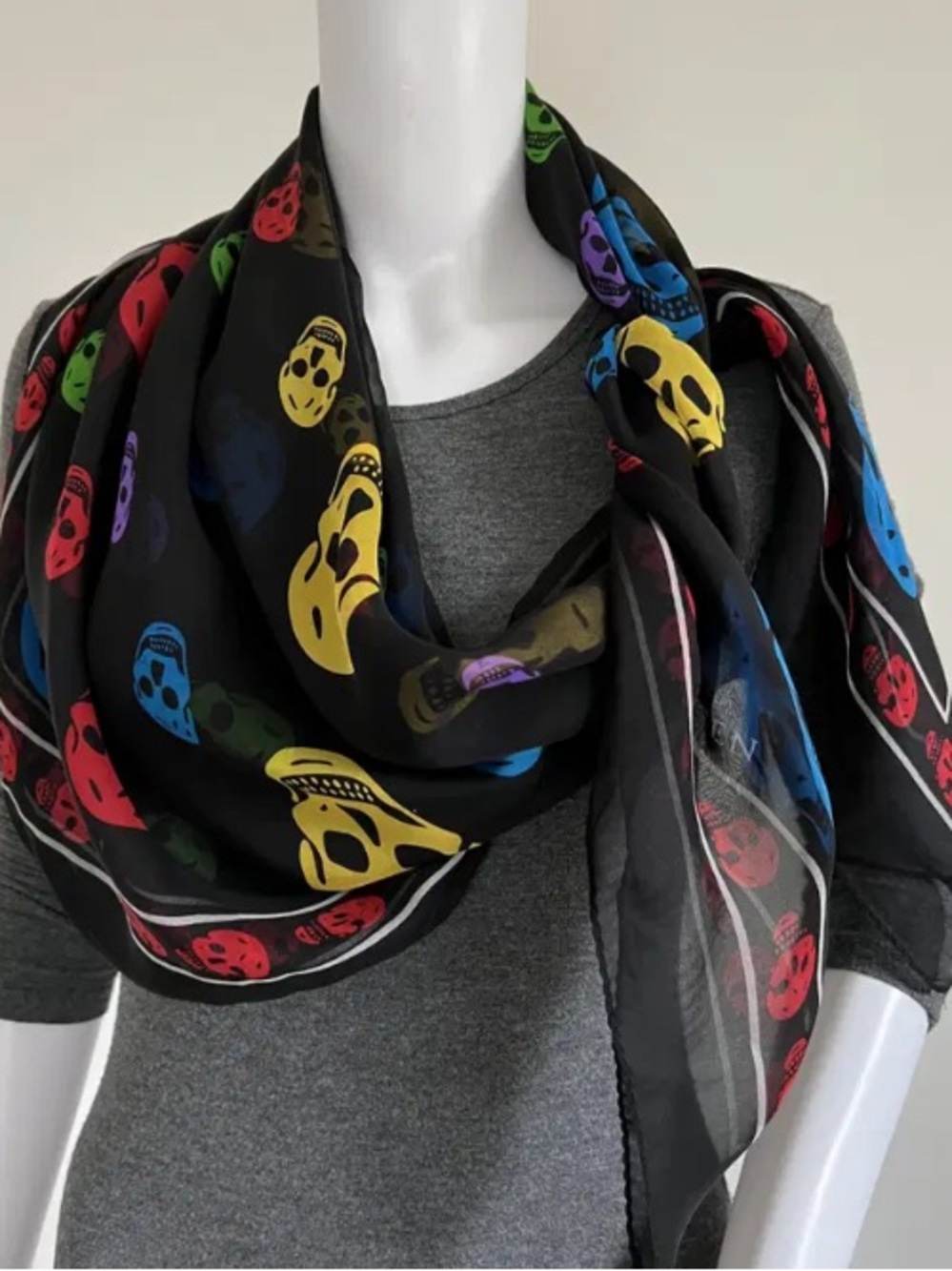 Authentic! New Alexander McQueen Black Silk Scarf with Red & Blue Skull Motifs